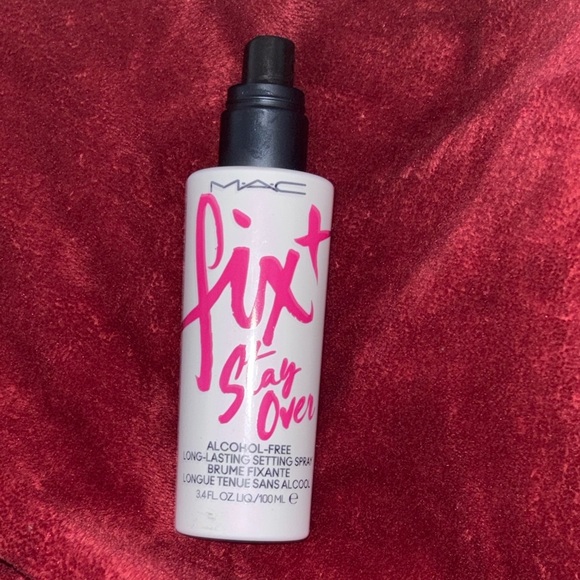 MAC Cosmetics Fix+ Stay Over Setting Spray - White and Pink - Picture 3 of 5